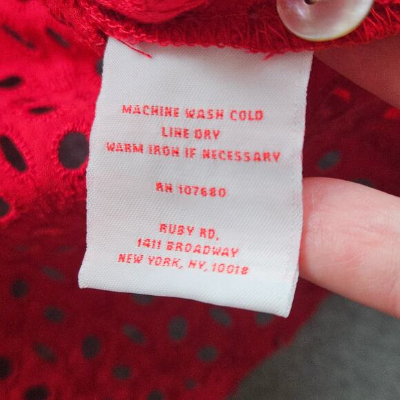 Ruby Red eyelet blouse beach coverup red cinched pleat on back button tab sleeve - Picture 5 of 7